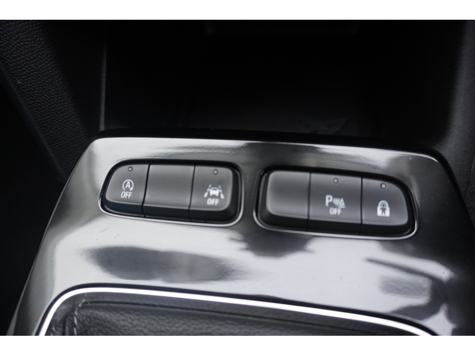 2022 Opel Mokka SC-1.5 110PS DSL-6SP-MY2 6SP-MY22 4DR