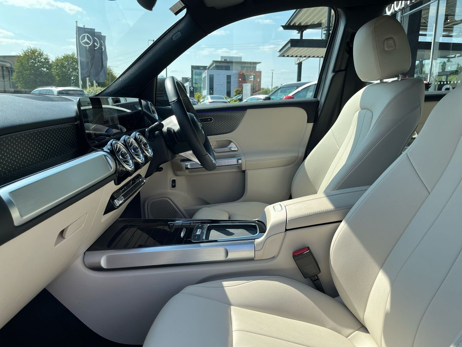 2025 Mercedes-Benz GLB 200d Progressive Line 7 Seater SUV *Saving €11,794 from New* €59,950