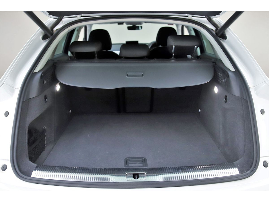 2017 Audi Q3 1.4 TFSI S-TRONIC *PARK SENSORS*REVERSE CAM*