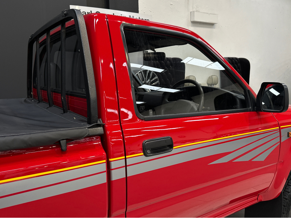 1996 Toyota Hilux 2.4D PICK UP MINT CONDITION €29,950