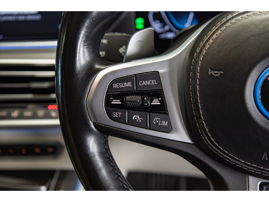 2022 BMW X5 xDrive45e M Sport €61,950