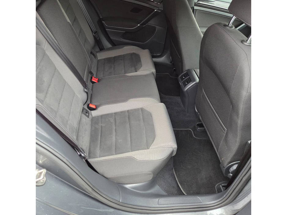 2018 Volkswagen Golf 1.0 TSI 3DR 110HP Highline €19,999