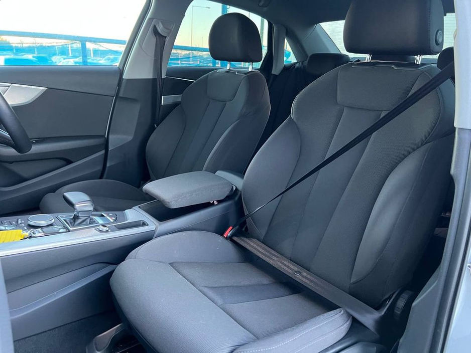 2016 Audi A4 S-LINE PACK 1.4 TFSI // FULL SERVICE HISTORY // NEW 19" S-LINE ALLOYS // APPLE CARPLAY/ANDROID AUTO €19,900