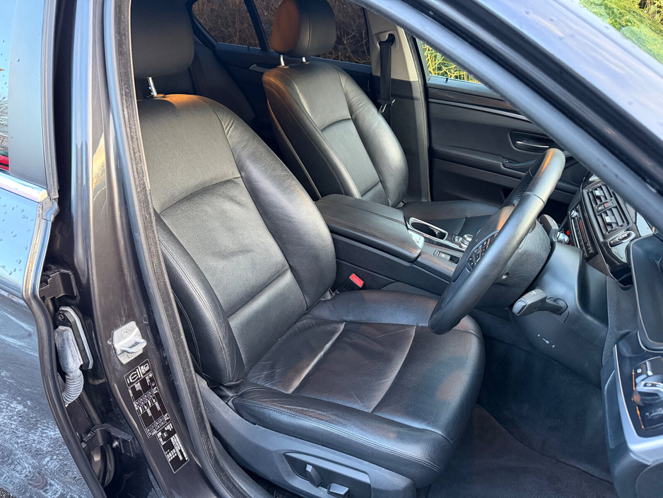 2014 BMW 5 Series 518D SE €8,950