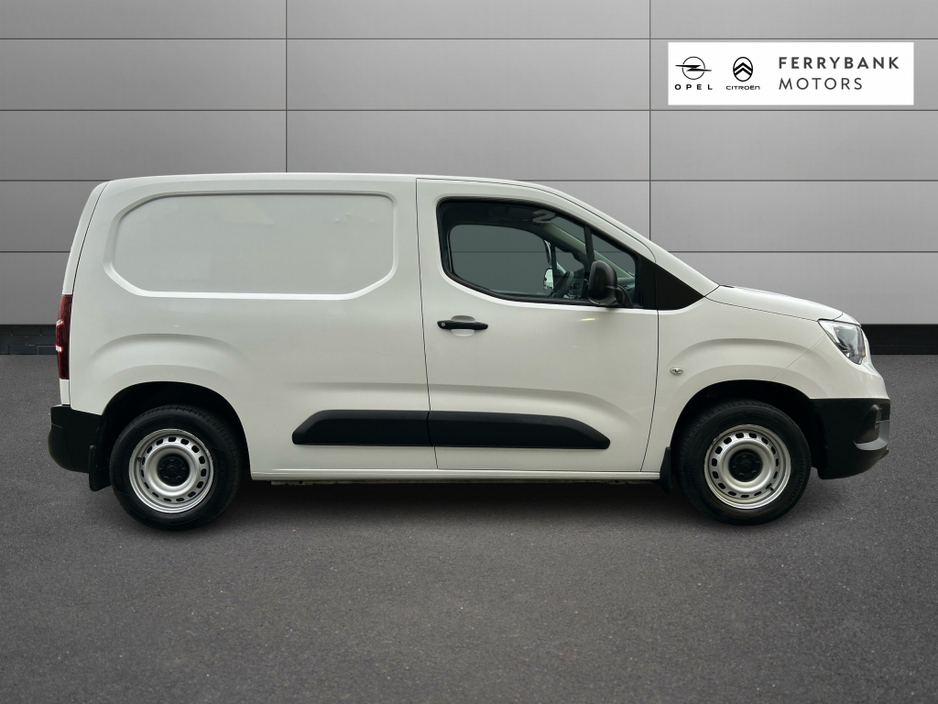2021 Opel Combo L1H1-1.5 75PS DIESEL 5 S SP 5DR €11,950
