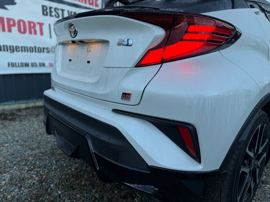 2023 Toyota C-HR 1.8 HYBRID GR Sport €35,000