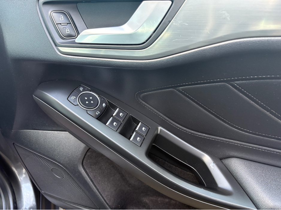 2021 Ford Focus TITANIUM EDITION 5DR 1.5 T TD 120 4 €17,500