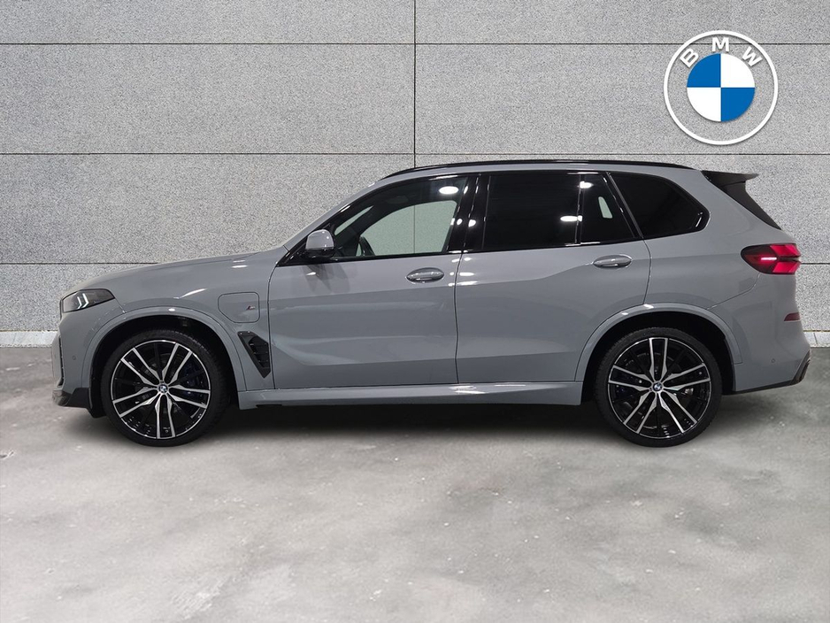 2026 BMW X5 xDrive50e M Sport €121,950