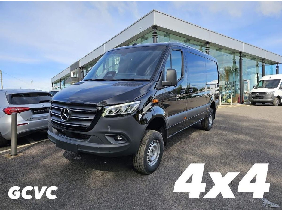 2026 Mercedes-Benz Sprinter 319 MWB LOW ROOF 4X4 SELECT AUTO