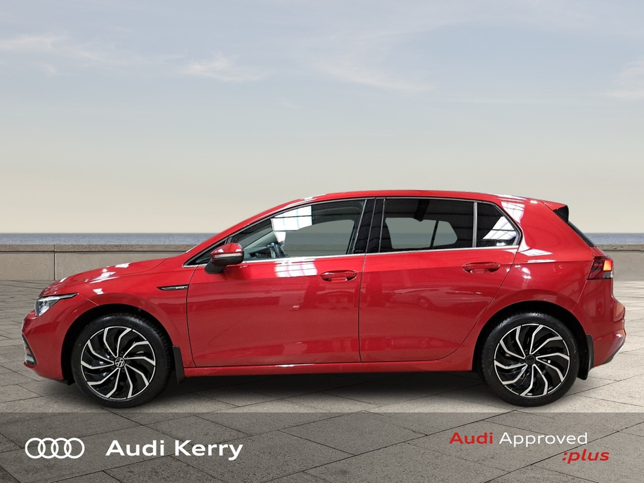 2023 Volkswagen Golf STYLE 1.5 TSI MHEV 130HP AUTOMATIC €31,900