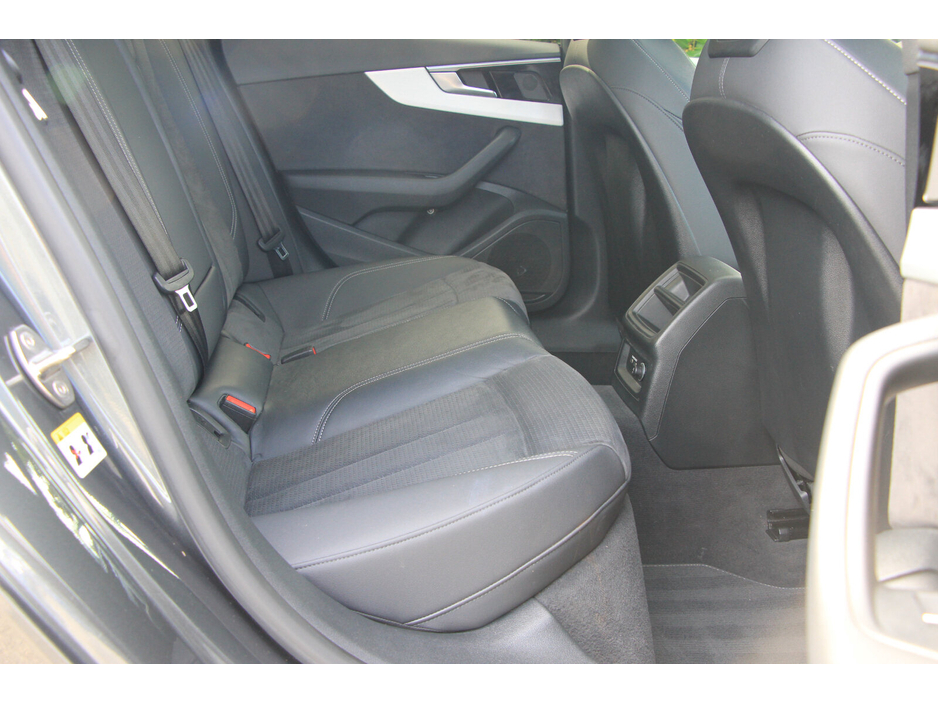 2023 Audi A5 Black Edition * Tilt and Slide Sunroof * Extra spec €51,950