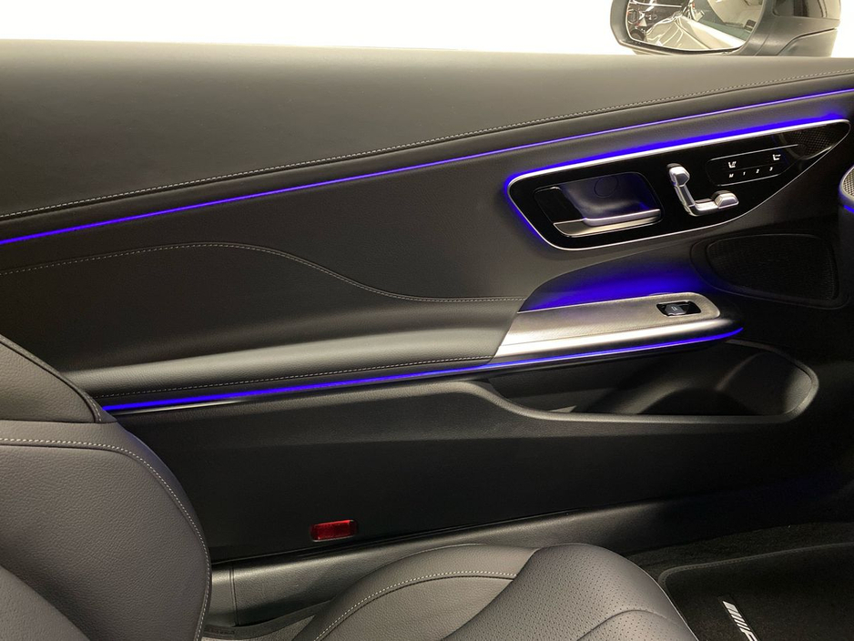 2026 Mercedes-Benz CLE CLE 220 d Cabriolet AMG Line Premium | Heated Seats, 360-degree Reversing Camera €95,432