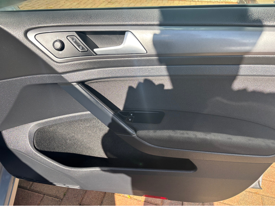 2015 Volkswagen Golf TRENDLINE 1.2 TSI MANUAL 6SPEED FWD 110HP 5DR