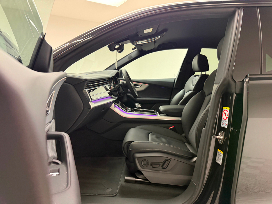 2024 Audi Q8 55 TFSI E S LINE 375HP QUATTRO €87,990