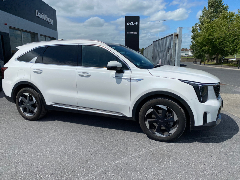 2025 Kia Sorento PHEV PE 7S 4WD €59,900