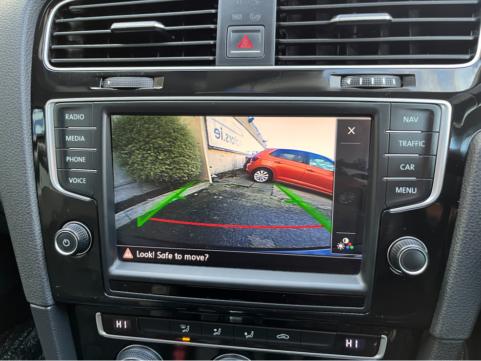 2015 Volkswagen Golf HIGHLINE AUTOMATIC 1.4 PETROL //LOW MILES//HIGH SPEC//KEYLESS ENTRY//REVERSE CAMERA//ADAPTIVE CRUISE CONTROL// €14,950