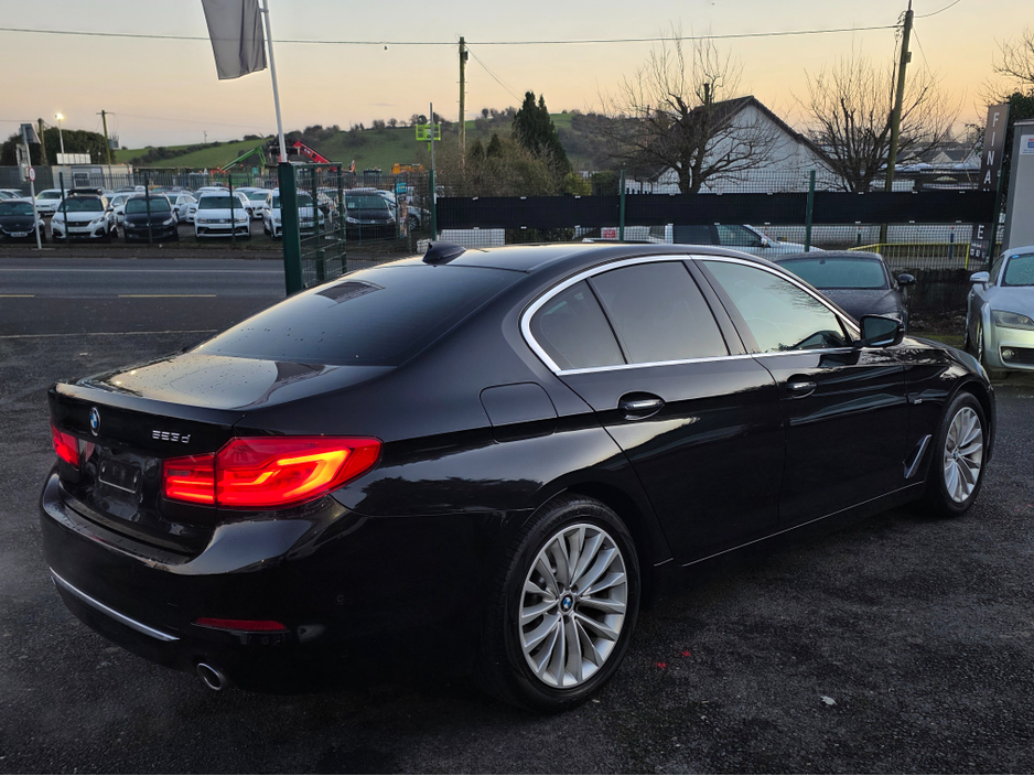 2017 BMW 5 Series ( 172 REG ) 523D LUXURY UPGRADED PACK EDITION FULL LEATHER ELECTRIC HEATED SEATS - 360 REVERCE CAMERA - PRIVACY GLASS €24,950