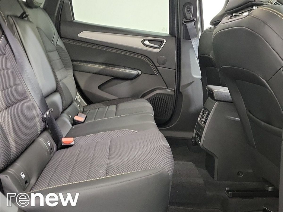 2025 Renault Arkana "Only 7500km" "Automatic" "Side Steps" "Great Value" "Diamond Cut Alloys" €34,995