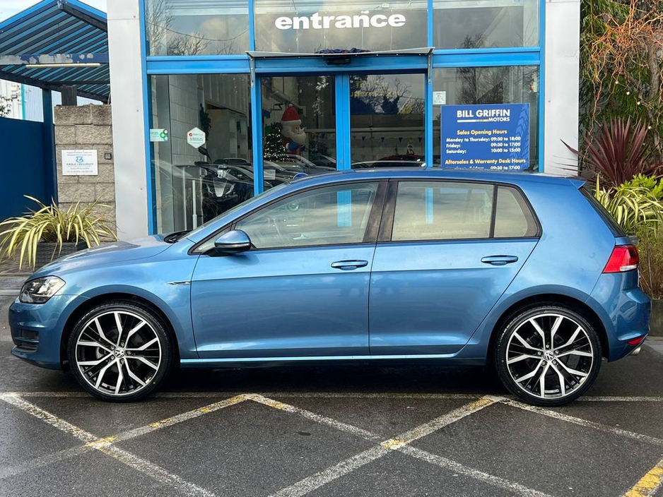 2014 Volkswagen Golf R-LINE PACK 1.2 TSI // LOW MILEAGE // ADAPTIVE CRUISE CONTROL // NEW 19" DIAMOND CUT ALLOYS €13,950
