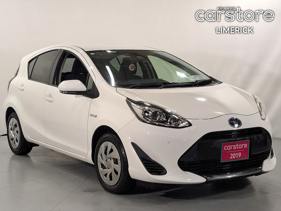2019 Toyota Aqua 1.5 HYBRID 5 DR €13,880