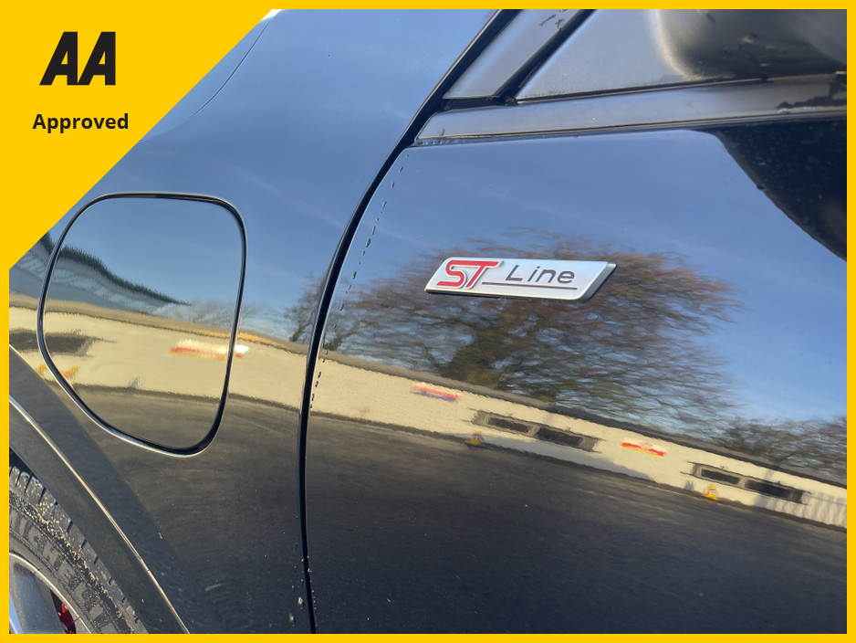 2022 Ford Kuga ST-LINE PHEV CVT €25,750