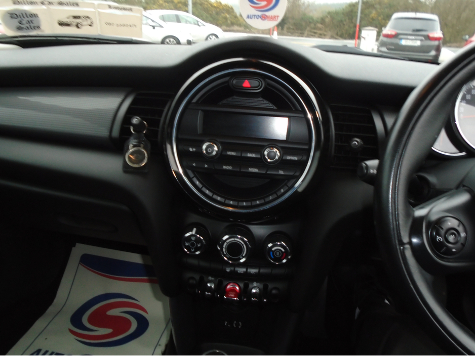 2014 MINI Hatch D XN32 2DR 3DR COOPER €8,600