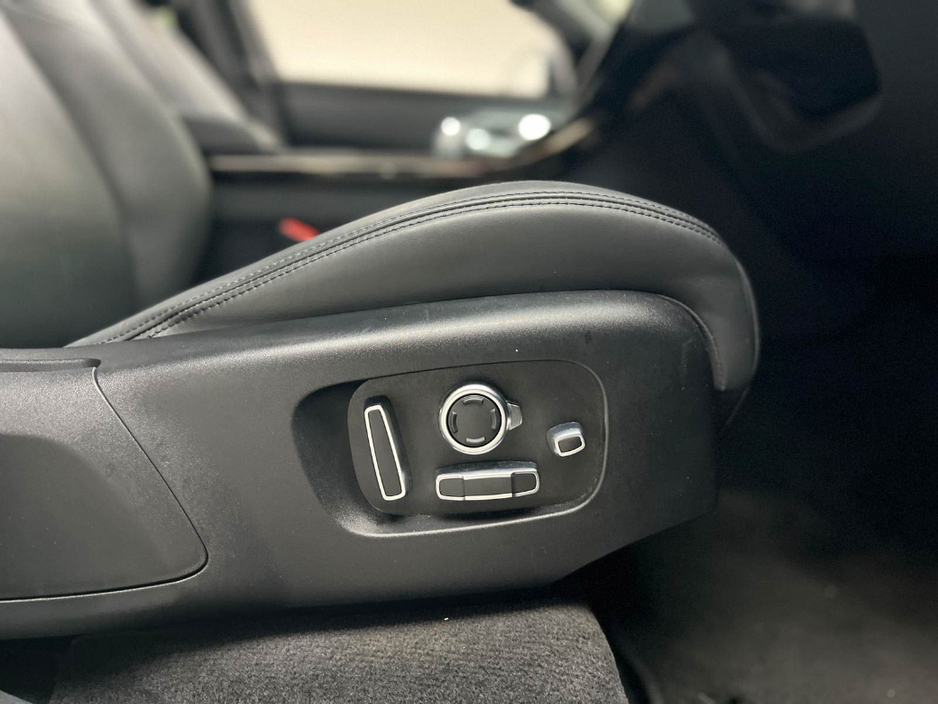 2024 Land Rover Range Rover Velar HSE P400e *PAN ROOF* €65,990