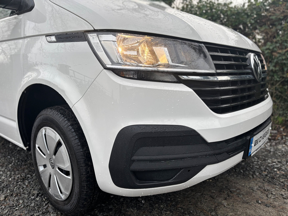 2021 Volkswagen Transporter  €19,998