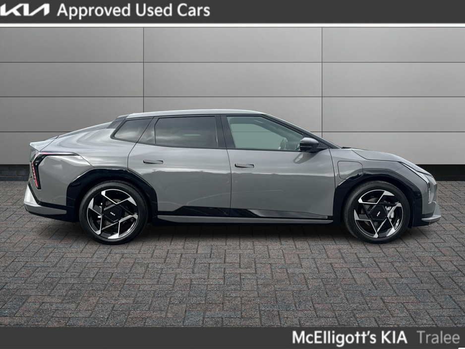 2026 Kia EV4 Fastback GT LINE * ORDER NOW *