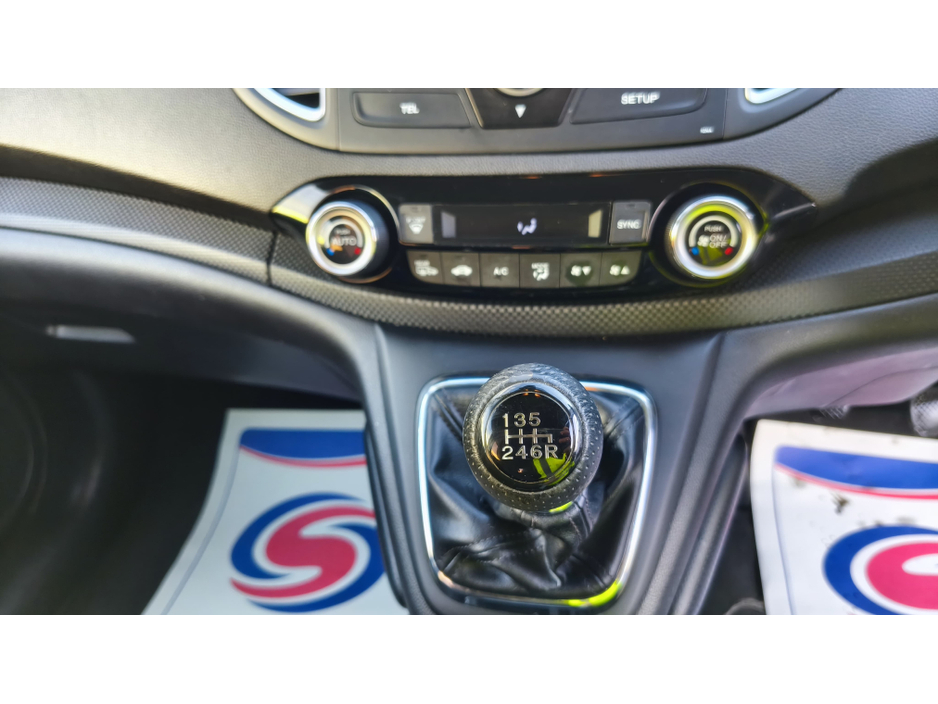 2015 Honda CR-V 1.6 I DTEC AA Approved 1 Year Warranty €9,995