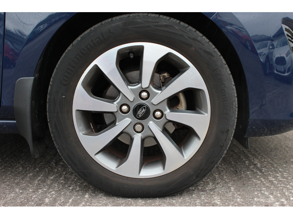 2020 Ford Fiesta ZETEC 1.1 75PS M5 5DR 4DR €16,990