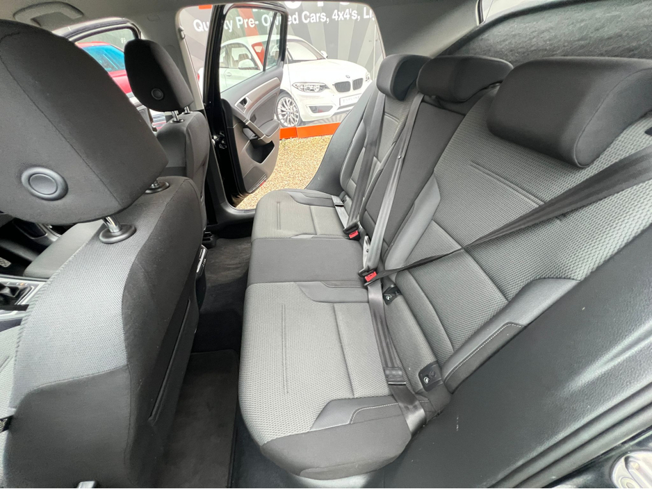 2016 Volkswagen Golf ==STUNNING CAR-1.6TDI//HEATED SEATS//FRESH NCT//SERVICED== €10,450