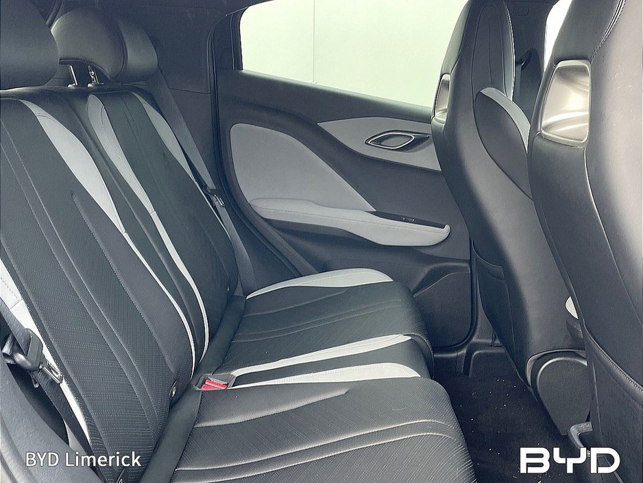 2025 BYD Dolphin 60kWh 204PS Comfort €24,950