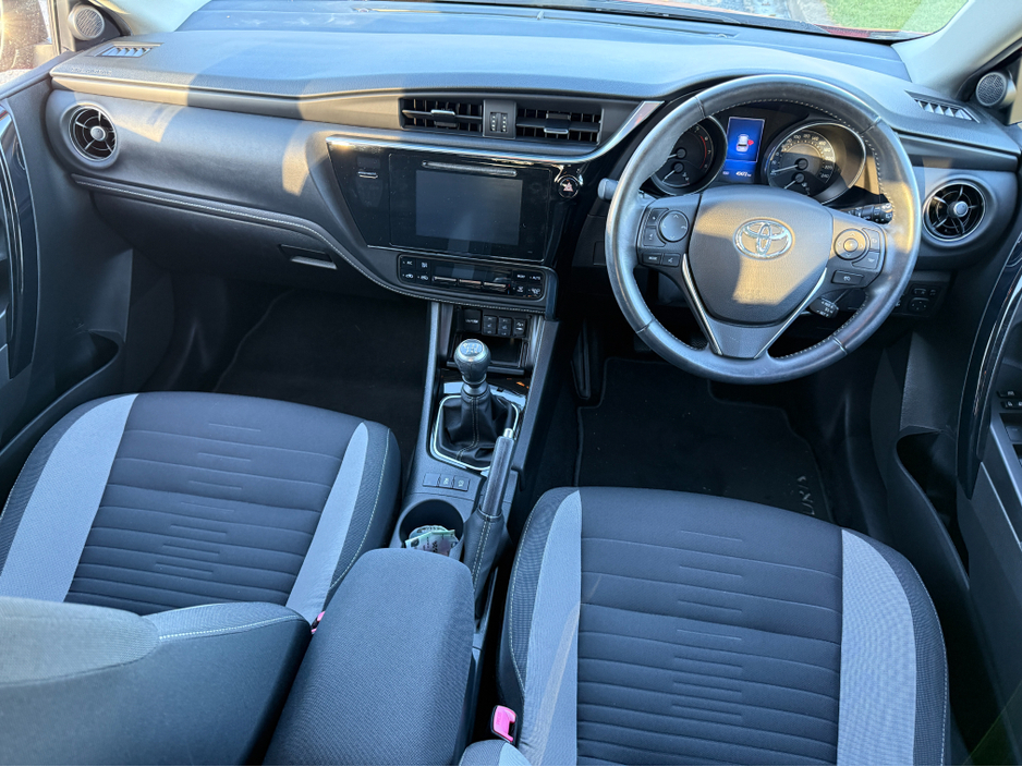 2016 Toyota Auris 1.2 TURBO SOL MODEL ONE OWNER 30K MILES €14,990