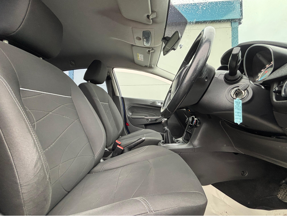 2015 Ford Fiesta MCA ZETEC 1.25 60PS M5 5DR 4DR €7,950