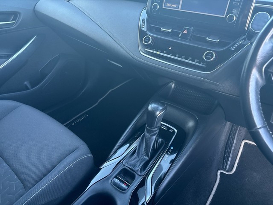 2023 Toyota Corolla LUNA H/B 4DR AUTO €22,950