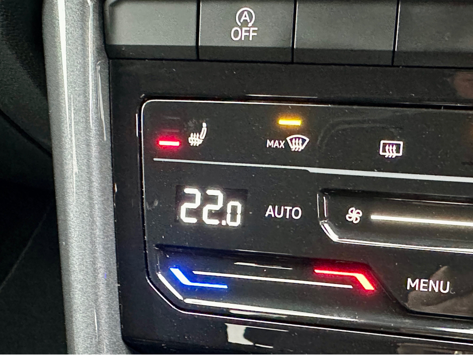 2023 Volkswagen T-Roc ++JUST 6K KML++ STYLE 1.5 TSI D7F 150HP