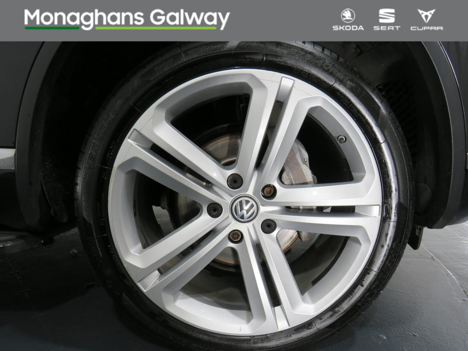 2018 Volkswagen Touareg 5 SEAT COMM 3.0 TDI 262BHP V6 AUTO €28,950