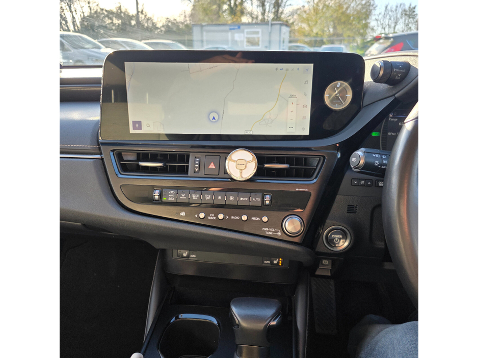 2023 Lexus ES 300 H ES300h Dynamic €43,950