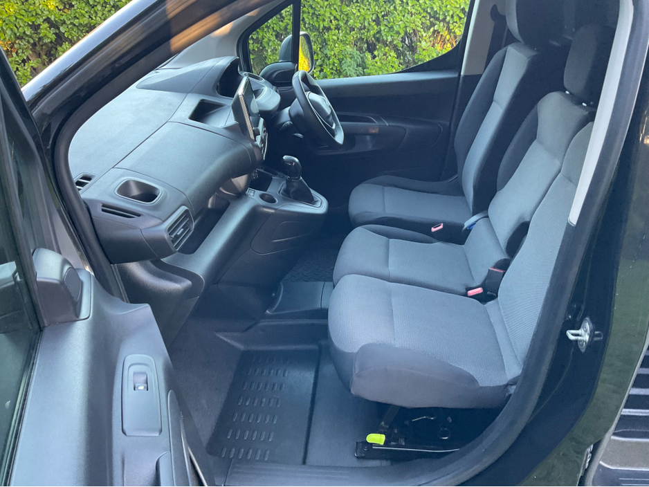 2019 Peugeot Partner PROFESSIONAL L1 BHDI €13,950