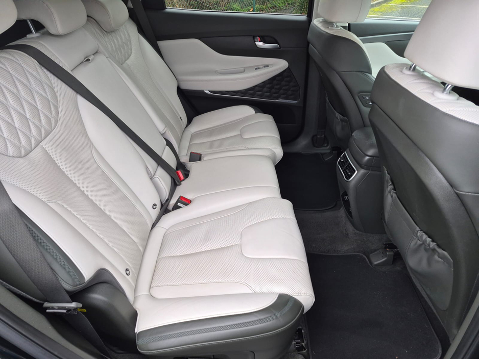 2022 Hyundai Santa Fe  €35,999