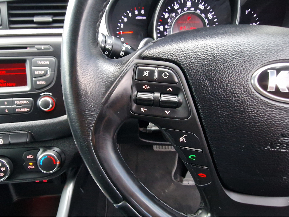 2017 Kia Ceed AUTOMATIC-1.6 CRDI-LOW MILEAGE €10,450