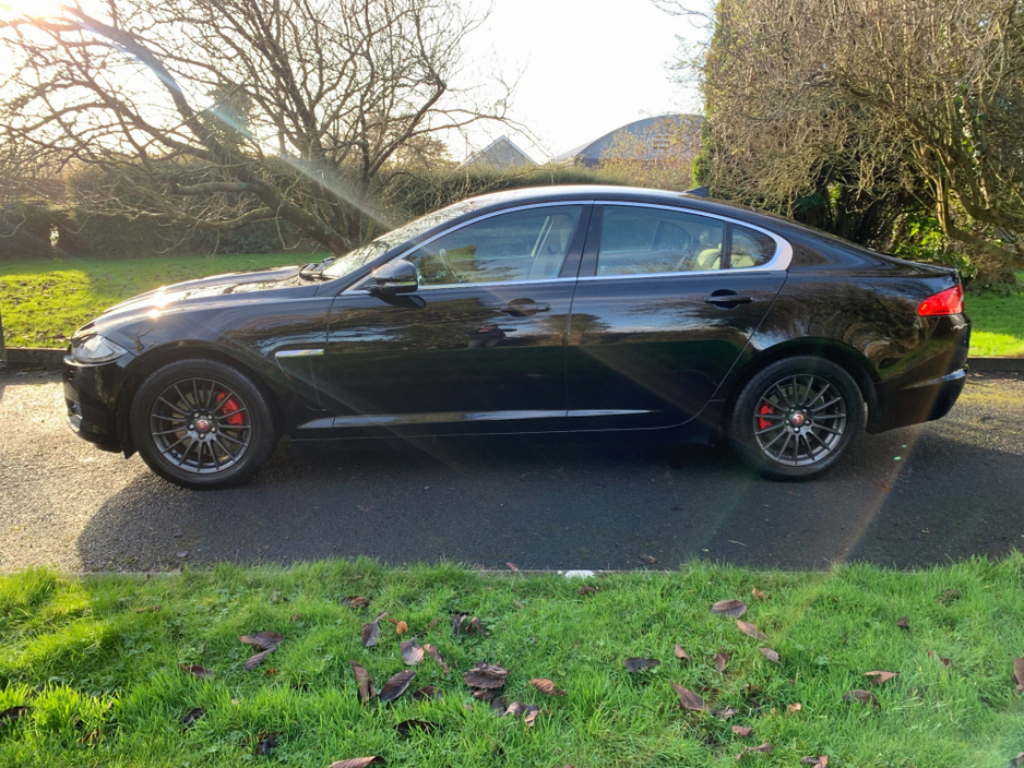 2015 Jaguar XF 2.2 D EC02 163PS 4DR AUTO €10,995