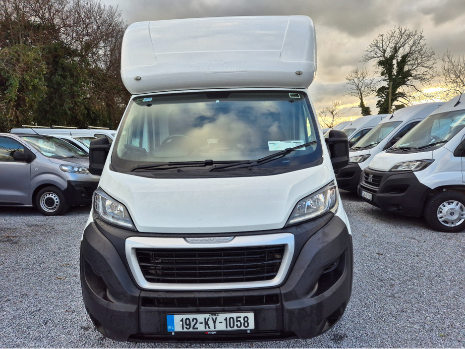 2019 Peugeot Boxer BOXDODY 6 MAXI MOVER €20950 inc vat €17,032