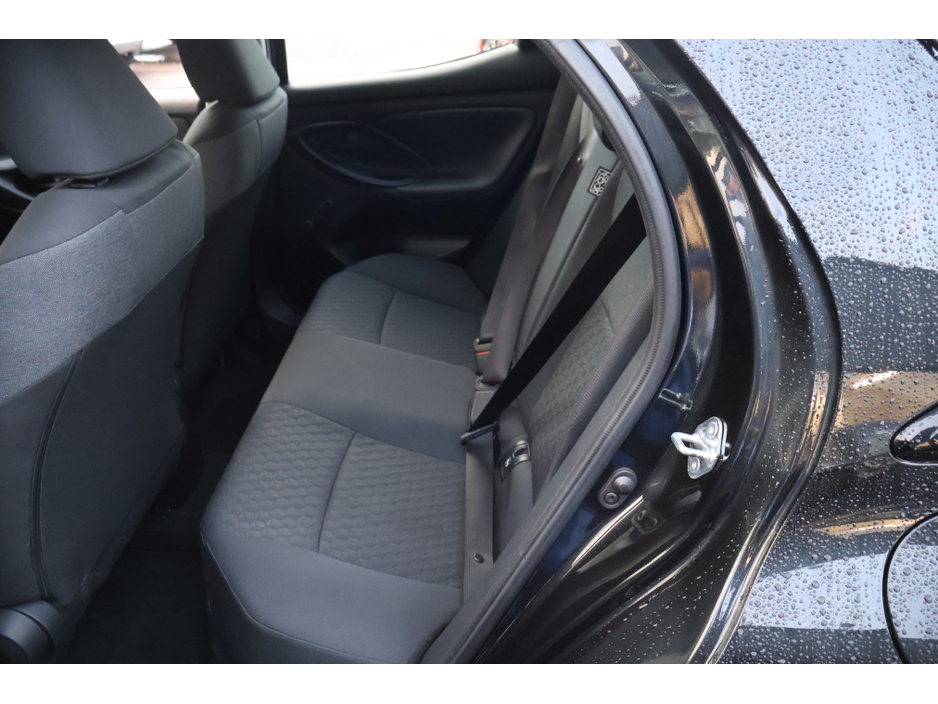 2024 Toyota Yaris LUNA 5dr Manual Great Spec! €19,995