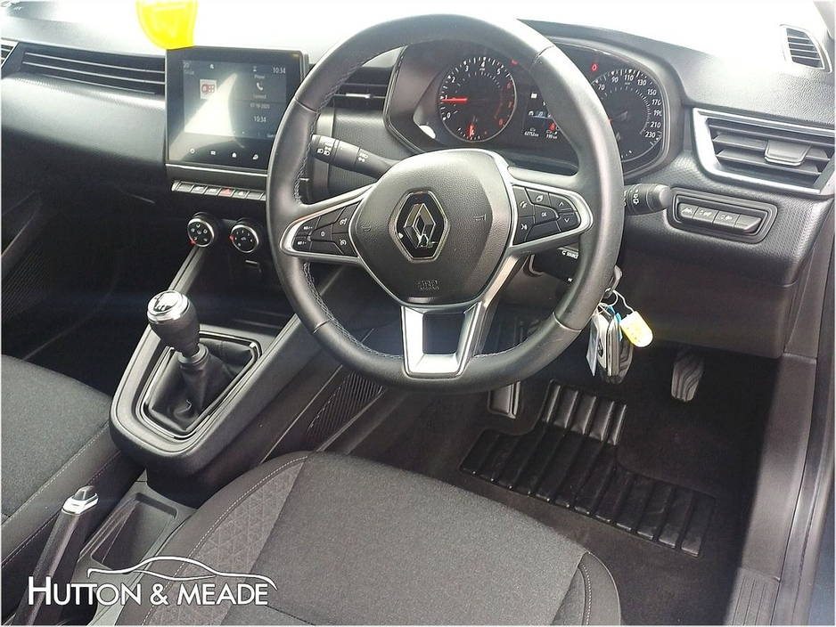 2022 Renault Clio Dynamique Edition 1.0 Petrol 5dr €15,999