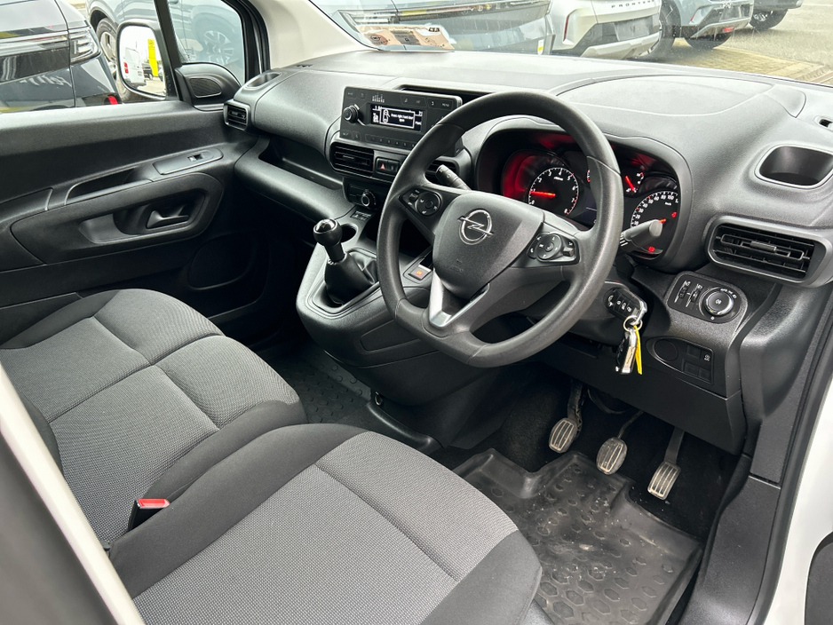 2021 Opel Combo L1H1-1.5 75PS DIESEL 5 S SP 5DR €11,950