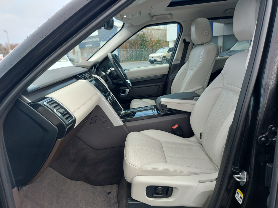 2017 Land Rover Discovery 2.0 SD4 HSE 240PS 7 €29,950