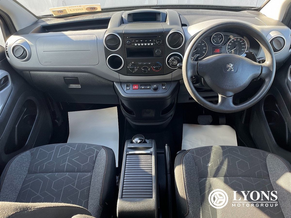 2018 Peugeot Partner Tepee 1.6 BlueHDi 5 seater AUTO €17,500