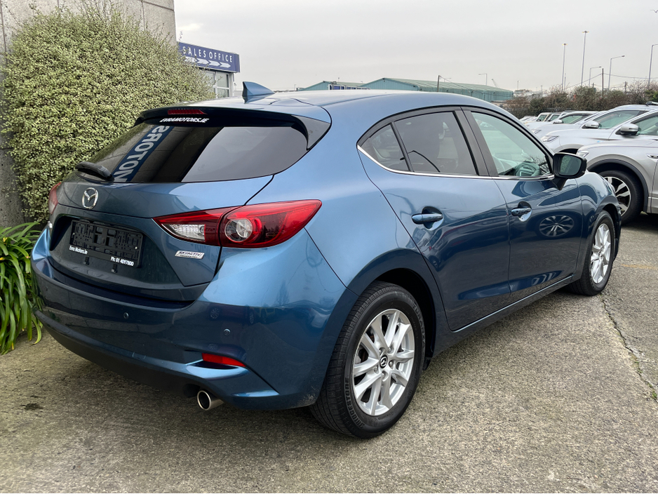 2019 Mazda Mazda3 AXELA AUTOMATIC 1.5 PETROL //HEAD UP DISPLAY//KEYLESS ENTRY//ADAPTIVE CRUISE CONTROL//REVERSE CAMERA// €16,950
